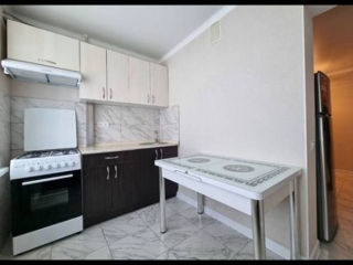 Apartament cu 1 cameră, 35 m², Botanica, Chișinău foto 5