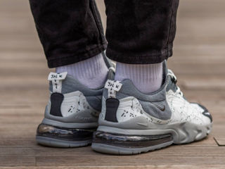 Nike Air Max 270 React Grey x Travis Scott foto 9