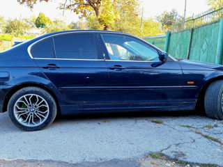 BMW 3 Series foto 6