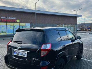 Toyota Rav 4 foto 7