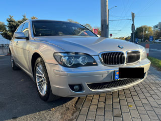 BMW 7 Series foto 2