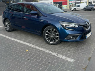 Renault Megane foto 2