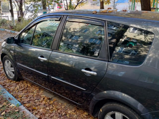 Renault Grand Scenic foto 3