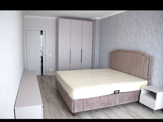 Apartament cu 2 camere, 72 m², Buiucani, Chișinău foto 5