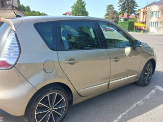 Renault Scenic foto 3