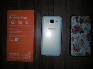 Samsung Galaxy S3 NEO J5 foto 2