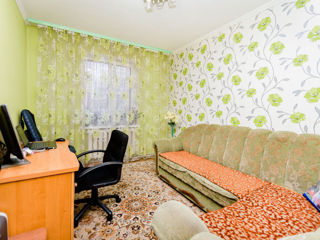 Apartament cu 4 camere, 77 m², Ciocana, Chișinău foto 5