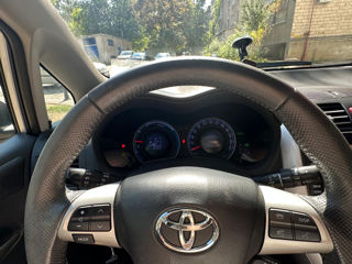 Toyota Auris foto 5