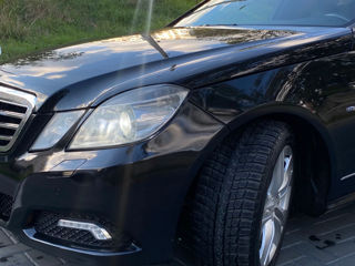 Mercedes E-Class foto 5