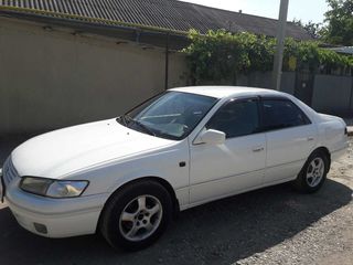 Toyota Camry foto 2