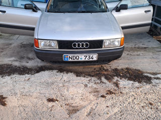 Audi 80