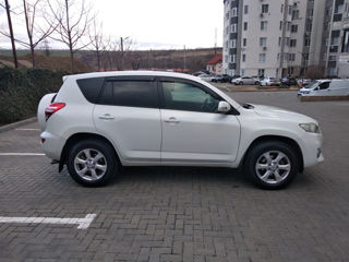 Toyota Rav 4 foto 6