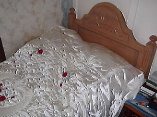 Продам кровать Румыния в отличном состоянии 1.2 ширина 2 длина 4000 лей