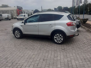 Ford Kuga foto 4