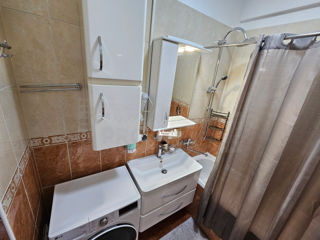 Apartament cu 3 camere, 96 m², Botanica, Chișinău foto 14