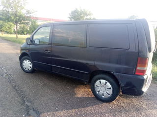 Mercedes Vito foto 1