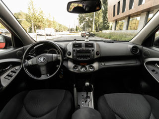 Toyota Rav 4 foto 7