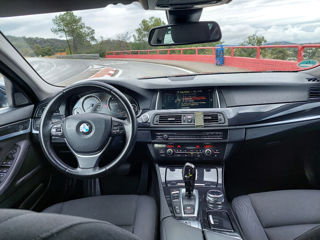 BMW 5 Series foto 7