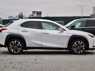 Lexus UX foto 4