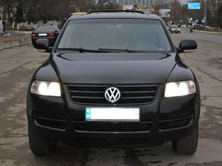 Volkswagen Touareg foto 4