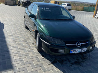 Opel Omega foto 2