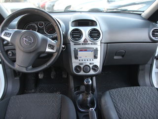 Opel Corsa foto 5