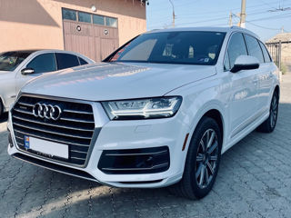 Audi Q7 foto 2