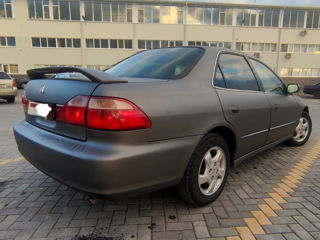 Honda Accord foto 2