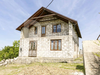 Vânzare - vilă, 80 mp + 6 ari, orașul Cricova foto 2