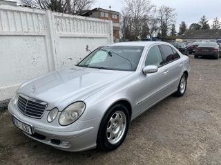 Mercedes E-Class