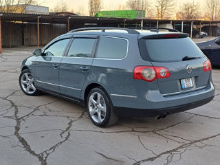 Volkswagen Passat foto 2