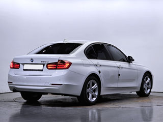 BMW 3 Series foto 2