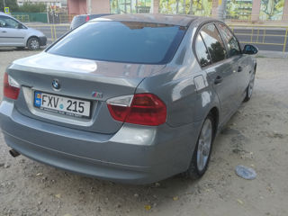 BMW 3 Series foto 6