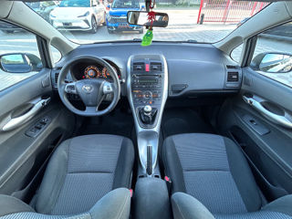 Toyota Auris foto 11