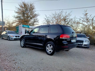 Volkswagen Touareg foto 4