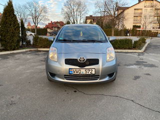 Toyota Yaris foto 5