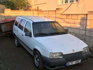 Opel Kadett, 1991