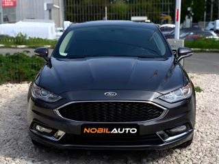 Ford Fusion foto 3