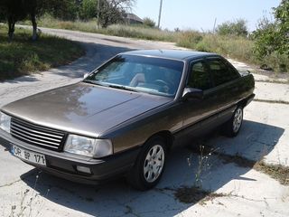 Audi 200 foto 2