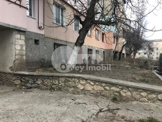 Încăperă nelocativă, demisol, 400 mp, Strășeni 72000 euro! foto 3