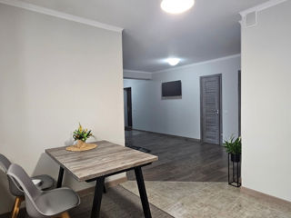 Apartament cu 2 camere, 80 m², Poșta Veche, Chișinău foto 7