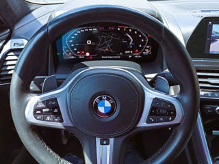 BMW 8 Series foto 10