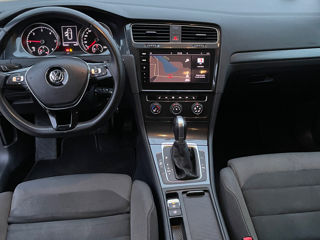 Volkswagen Golf foto 4