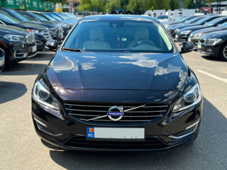 Volvo V60 foto 3