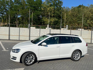 Volkswagen Golf foto 1