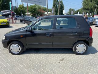 Suzuki Alto foto 7