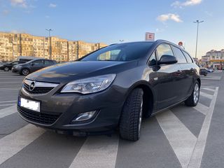 Opel Astra foto 10