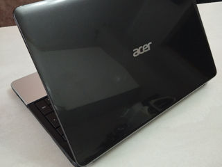 Vând laptop Acer + geantă laptop cadou foto 5