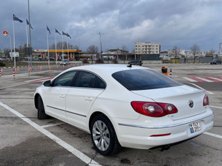 Volkswagen Passat CC foto 4