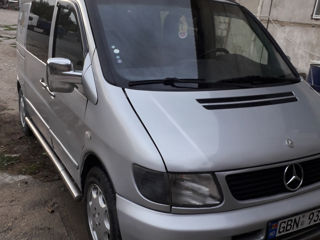 Mercedes Vito foto 1